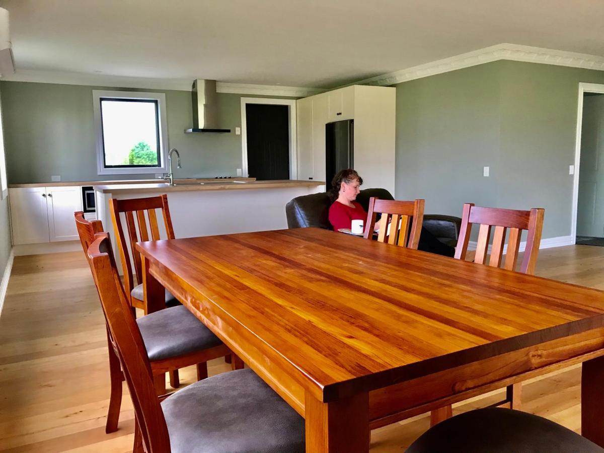 Kepler Oaks Chalet Te Anau